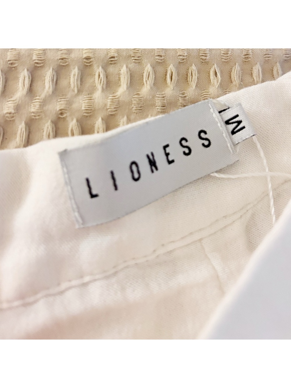 Lioness Ruffle Shorts - Picture 2 of 2